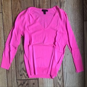 Jcrew pink v neck sweater !